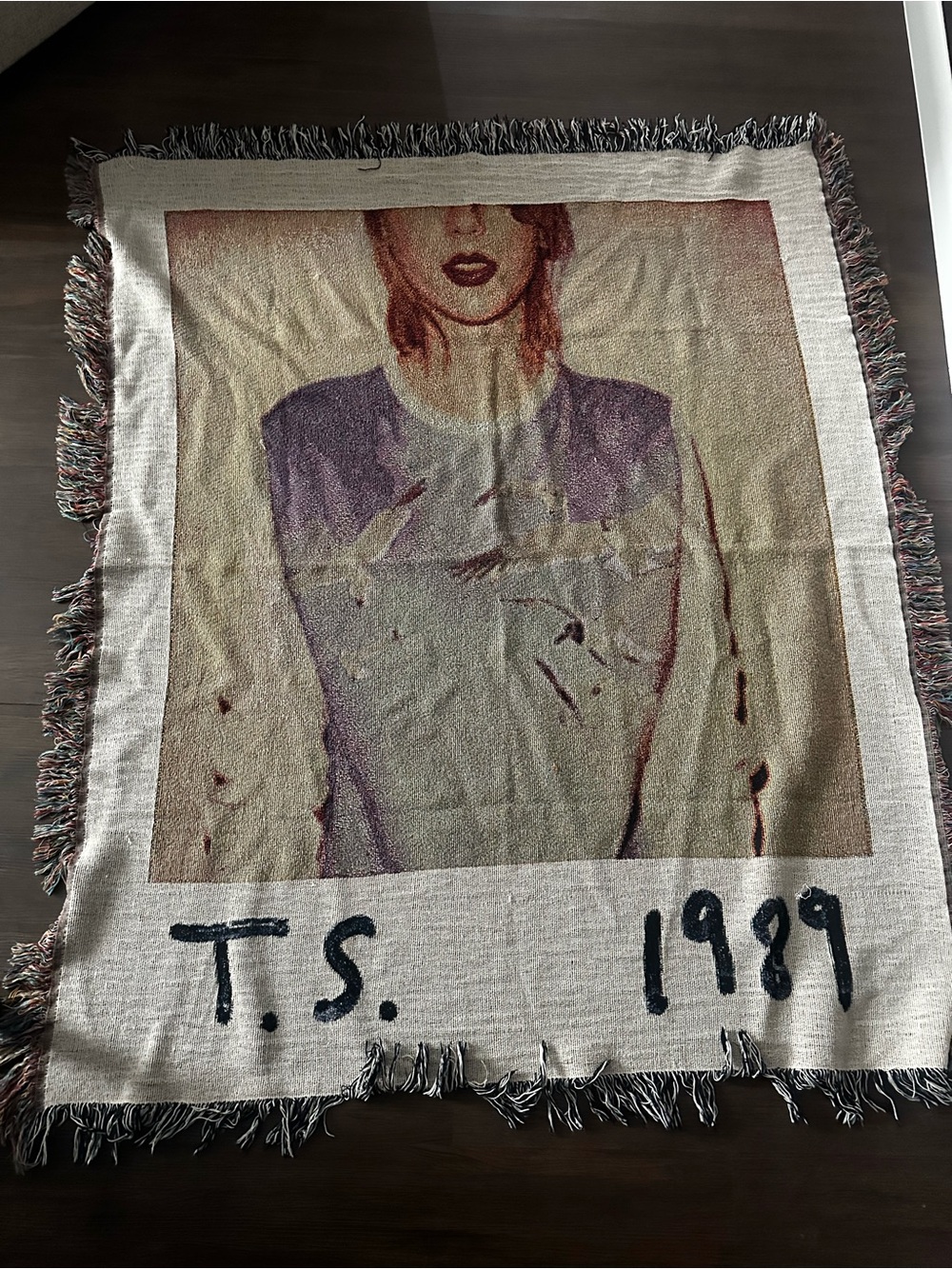 Taylor Swift ‘1989’ Graphic Throw Blanket
